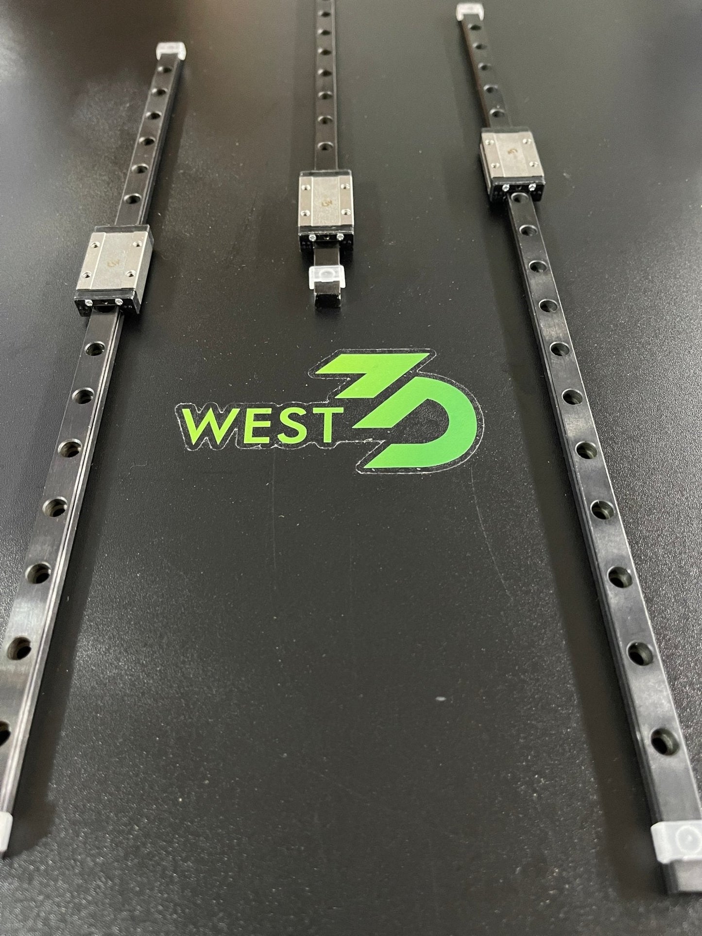 West3D x CNA MGN9H High-Precision Stainless Steel Linear Rails with Carriages (Class H)
